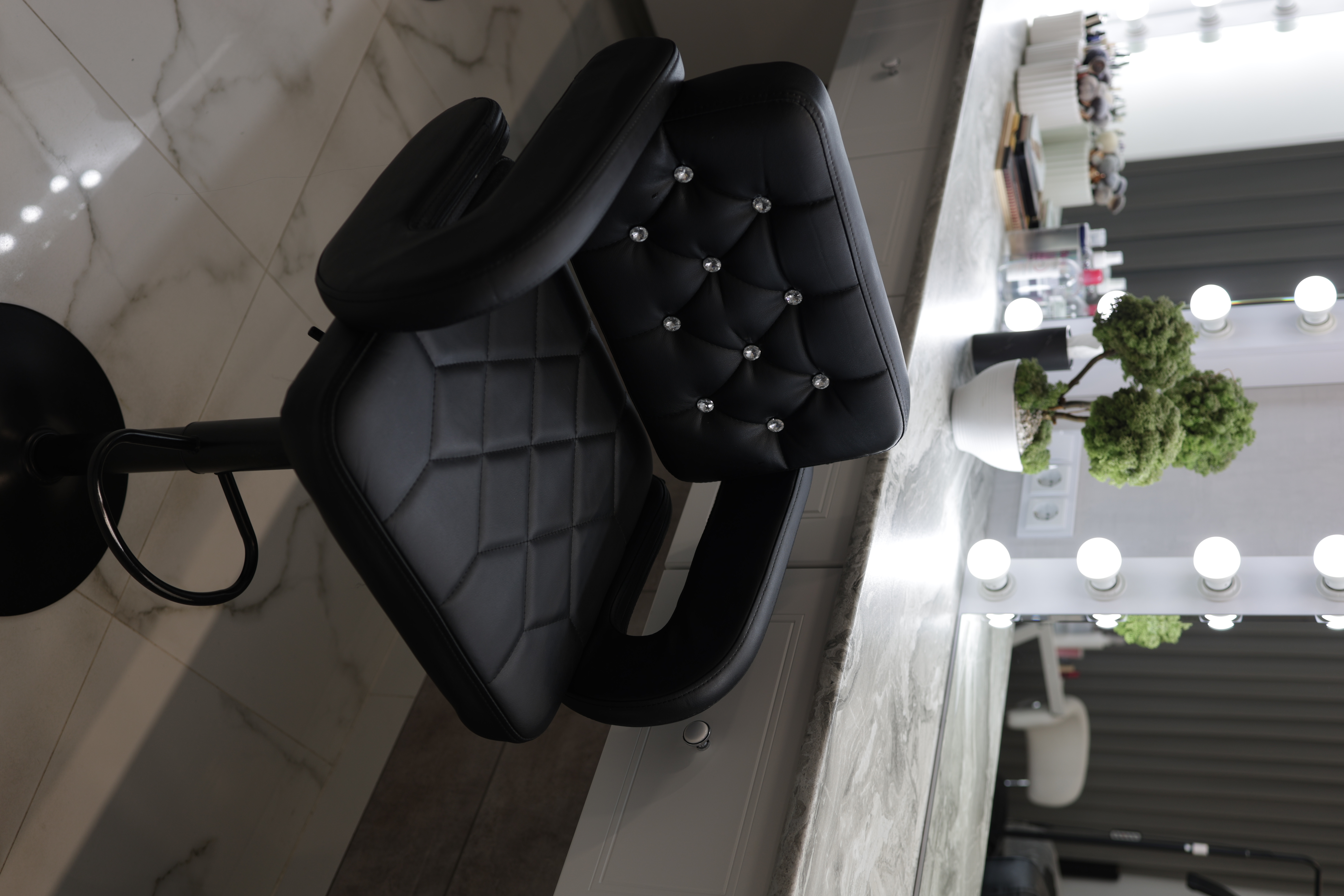 Робоче місце для візажиста / бровиста MONO BEAUTY CLUB — фото 2